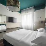 Lu. B&B